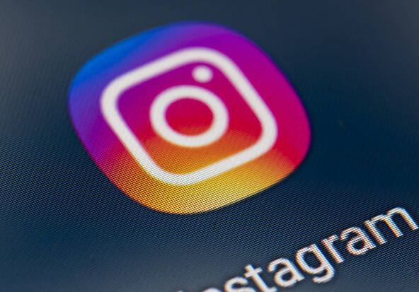 Réseaux sociaux en Australie: l'utilisation remonte chez les jeunes