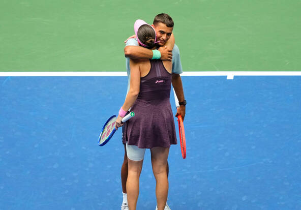 Bencic/Cobolli sortent Williams/Alcaraz et filent en demies