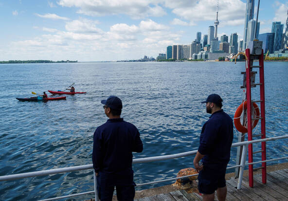 Trump change le nom du « lac Ontario » en « lac d'Amérique »