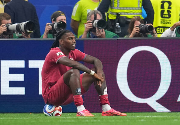 Galatasaray annonce l'arrivée de Rafael Leao