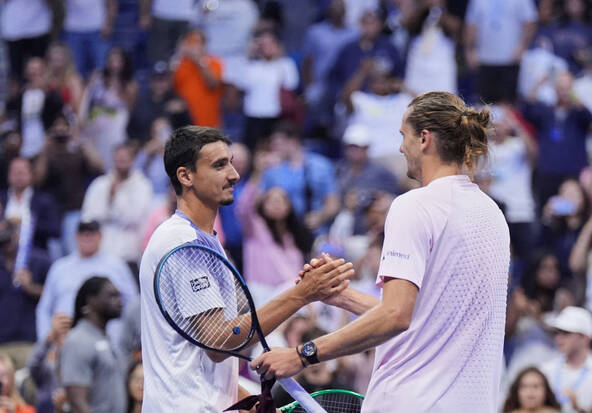 Zverev s'en sort en cinq sets au 1er tour de l'US Open