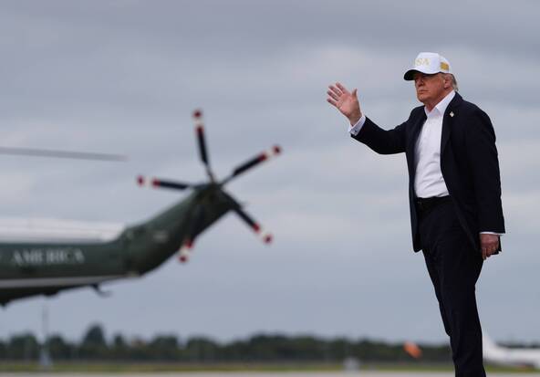 Trump en Irlande pour un peu de diplomatie et beaucoup de golf