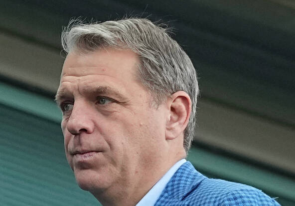 Boehly et Walter cèdent leurs parts de Chelsea à Clearlake Capital