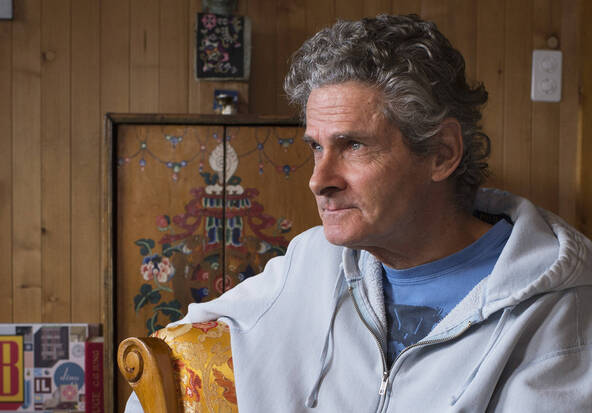 Cosey, dessinateur de l’Himalaya, face aux éboulements au Népal