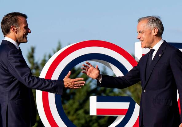 Macron et Carney font passer un « message fort » à Trump