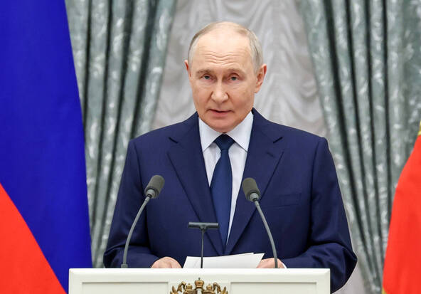 Législatives en Russie: le parti du Kremlin donné vainqueur