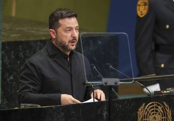 A l'ONU, Zelensky dénonce « la folie » de Poutine