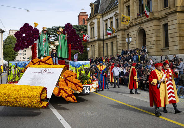 Succès populaire pour la 99e Fête des vendanges à Neuchâtel