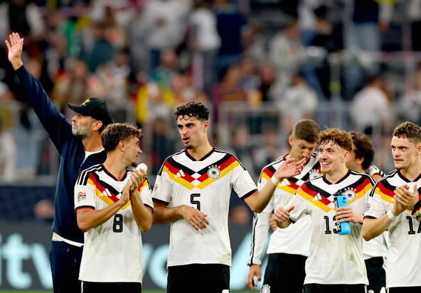 Première victoire pour Klopp avec l'Allemagne contre la Serbie