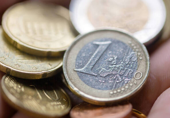 Zone euro: l'inflation grimpe à 3,8%, nouveau sommet depuis 3 ans