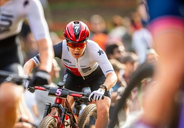 Sina Frei remporte le général en short-track, Rissveds titrée