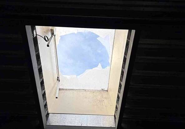 Chute d'un toit à Einsiedeln SZ: deux personnes gravement blessées