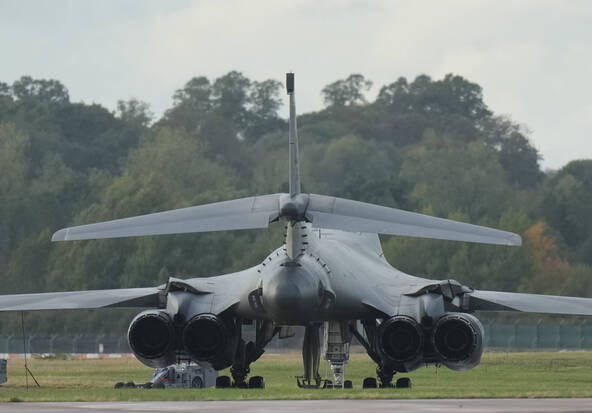Incident en Angleterre: les bombardiers américains retirés