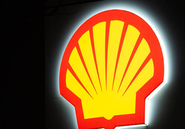 Shell affiche des marges de raffinage record dopées par les guerres