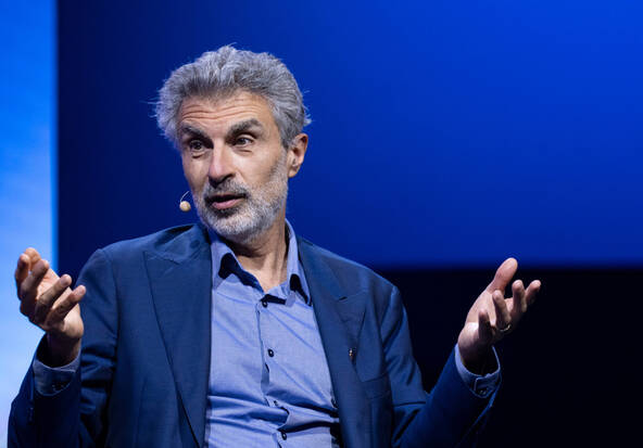 IA: 225 chercheurs réclament des « changements immédiats »