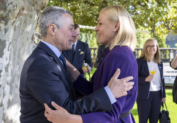 Berne et Helsinki soignent leurs relations pour leur “centenaire”