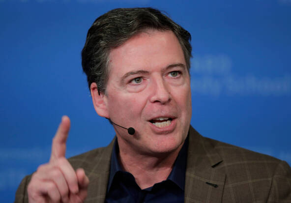L'ex-directeur du FBI James Comey de nouveau poursuivi en justice