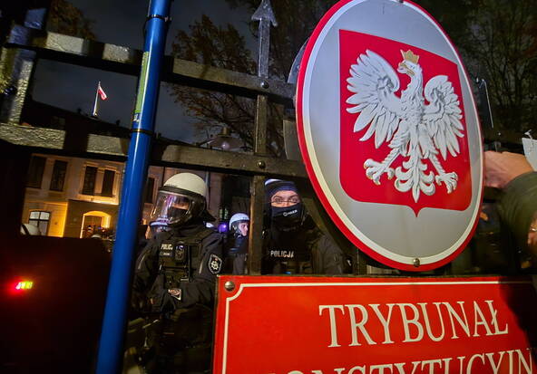 Pologne: le président cherche une issue à la crise