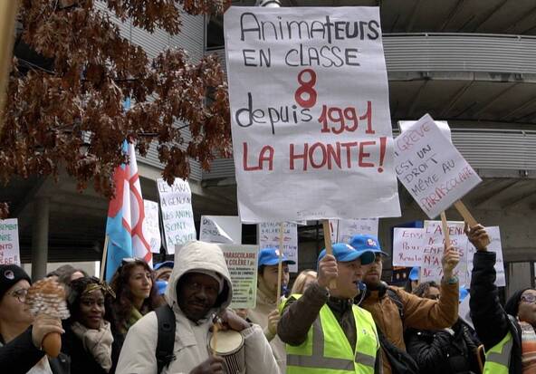 Parascolaire en colère: une centaine d’employés réclament une revalorisation au GIAP