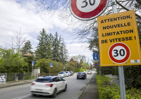 Genève: dépôt du référendum «non au 50 km/h imposé»