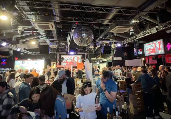 Le marché du vin au Village du Soir