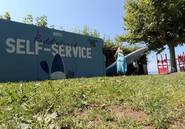 Du paddle en libre-service à Hermance