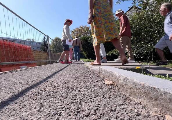 Des habitants de Bardonnex se battent pour leur bout de trottoir
