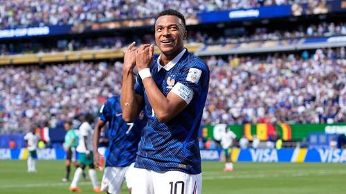La France et Mbappé matent le Sénégal
