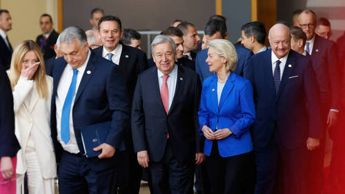 Prêt à l'Ukraine: le sommet européen échoue à rallier Orban