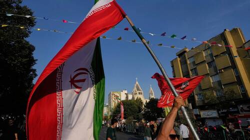 Nouvelles frappes américaines en Iran (responsable américain)