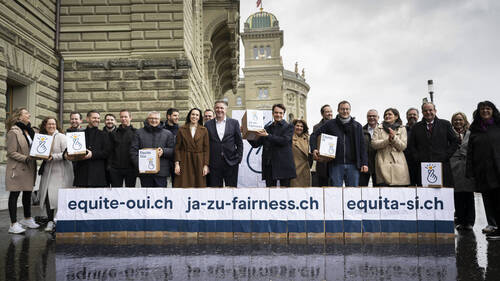 Non en commission à l'initiative du Centre sur le mariage