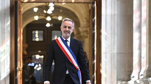 Le socialiste Emmanuel Grégoire officiellement élu maire de Paris