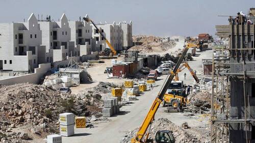 Cisjordanie: 85 Etats dénoncent la volonté d'Israël de s'"étendre"