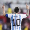 L'Argentine balaie la Jamaïque, Messi dans le club des 100