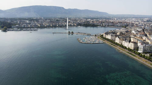 Réveil en Suisse après le G8 de 2003 mais lacunaire sur les menaces