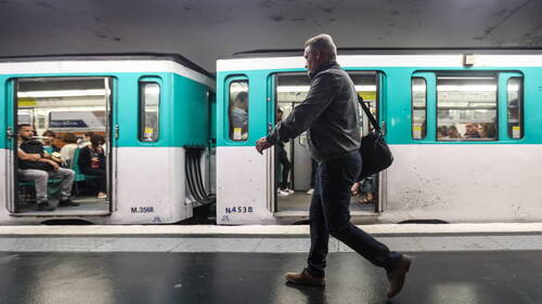 Le ticket de transports parisien disparaîtra à la fin de l'année