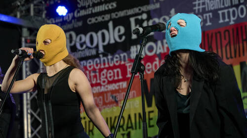 Russie: le groupe punk Pussy Riot désigné "organisation extrémiste"