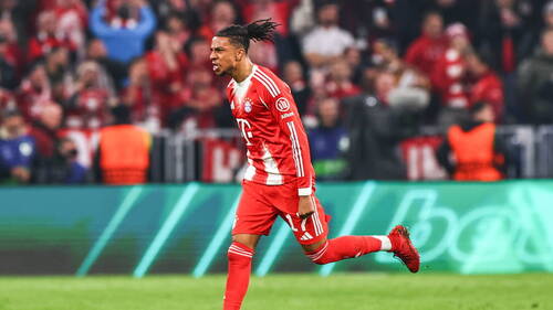 Des photographes blessés après le quatrième but munichois