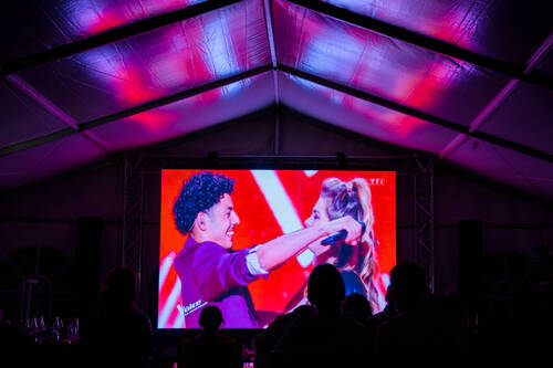 SUISSE LORIS THE VOICE