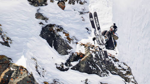 Entrée du freeride et patinage synchronisé, combiné nordique out
