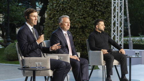 Zelensky table sur des discussions Ukraine-Russie-USA en septembre