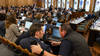 Regard critique des députés fribourgeois sur les comptes de l'Etat