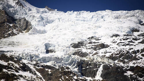 La commune de Randa met en garde contre l'effondrement d'un glacier