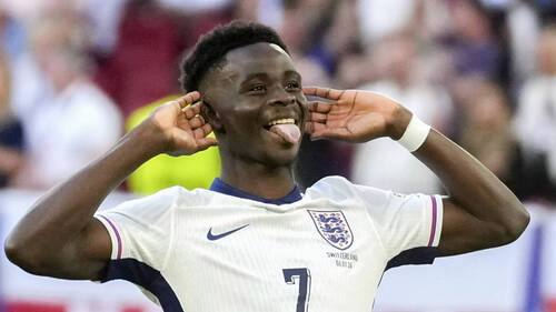 L'Angleterre entame son Mondial avec confiance