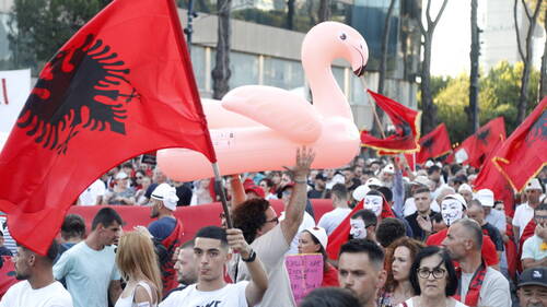 Tirana: mobilisation contre un projet immobilier lié aux Trump