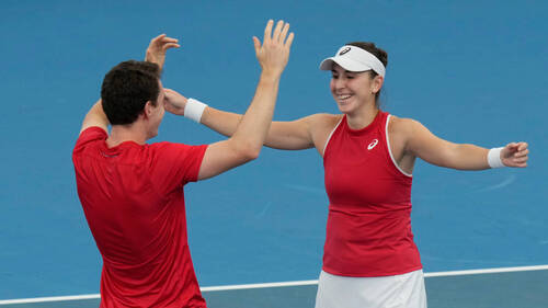 Le duo Bencic/Paul envoie la Suisse en finale de la United Cup