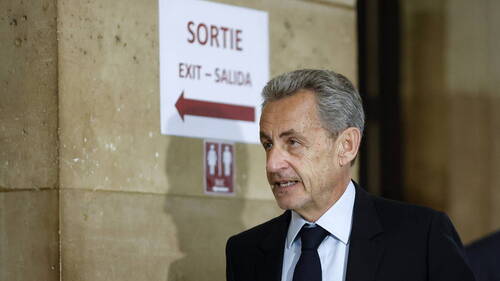 Procès libyen: la défense de Sarkozy fustige un "roman grotesque"