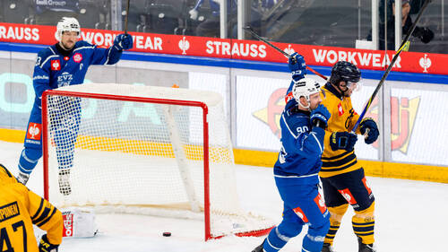 Zoug se qualifie pour les demi-finales