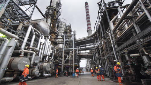 Les prix à la production et à l'importation tirés par le pétrole