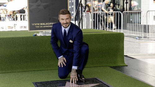 Beckham inaugure son étoile à Hollywood au début du Mondial